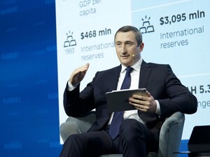 Семья министра единства Чернышова выехала из Украины – СМИ