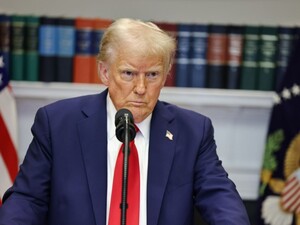 Трамп висловив невдоволення розмовою з Путіним і прокоментував постачання зброї Україні
