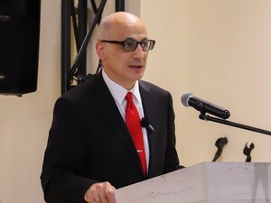 Напряженность между Азербайджаном и РФ, встреча Си Цзиньпина с Путиным, что поможет Украине? Интервью Бацман с Юнусом. Видео