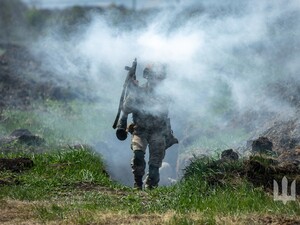 ЗСУ підірвали дорогу, яка сполучала Селидове і Покровськ 