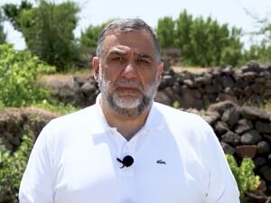 Олигархия, контроль и Карабах. AnewZ выпустил фильм-расследование о Варданяне