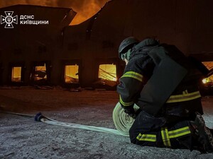 Раптовий обвал конструкцій. У Київській області під час ліквідації наслідків удару РФ загинув рятувальник