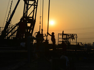 В Індії закликали НПЗ збільшити закупівлі нафти зі США й Венесуели – ЗМІ 