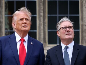 Стармер провел телефонный разговор с Трампом. Говорили, в частности, об Украине