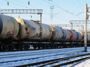 В Польше мужчина попытался остановить поезд, следовавший в Украину