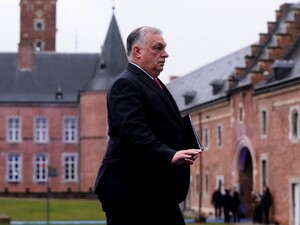 Орбан скерує військових охороняти енергооб'єкти від 