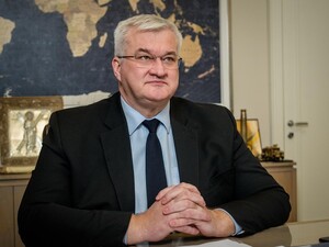 Україна звільнила інкасаторів, яких утримувала Угорщина – Сибіга 