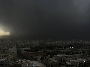 Після ударів по нафтосховищах Тегеран накрив 