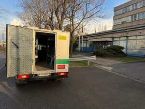 Угорщина повернула захоплені інкасаторські автомобілі, в них пошкоджено обладнання – 