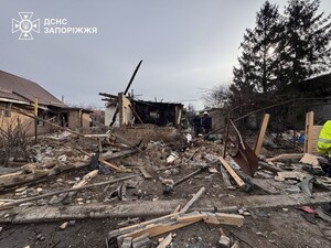 РФ масовано вдарила по Запоріжжю. Загинуло подружжя, їхні діти травмувалися. Фото, відео