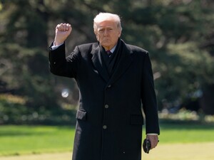 Трамп вимагає у шейхів трильйони доларів як за кінець війни в Ірані, так і за її продовження – ЗМІ