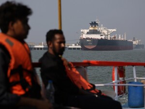 В Ірані зробили заяву про прохід Ормузькою протокою після погроз Трампа