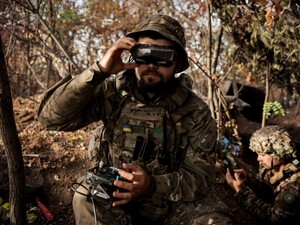 В Україні розробили новий дрон-перехоплювач UEB-1, який прогнозує цілі за допомогою ШІ. Відео