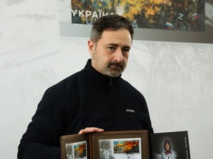 Смілянський розповів, як його дружину вичитували у РФ, бо вона 