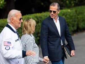 Син Байдена запропонував провести бій у клітці з дітьми Трампа