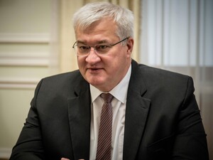 Провал Орбана на виборах може прискорити вступ України до ЄС – Сибіга