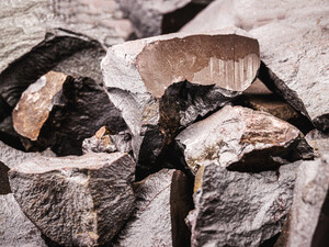 Україна втрачає валютні надходження через СВАМ. Експорт руди впав на 34% – GMK Center